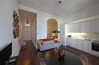 FLH Porto Elegant Flat with Terrace - Porto - 8