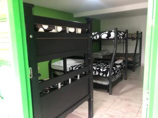 Hostal y Camping Los Girasoles - Salento - 4