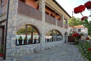 Guesthouse To Spiti Τou Gakou - 4