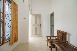 RedDoorz Syariah near Watervang Lubuk Linggau 2 - Lubuklinggau - 3