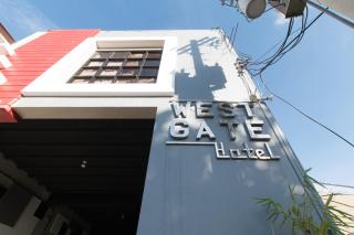 Westgate Hotel - Laoag - 4