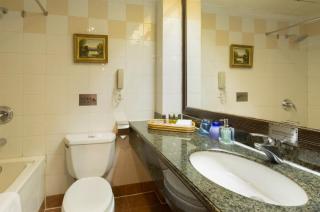 Grand Palace Hotel - Grand Hotel Management Group - Free shuttle bus to Canton Fair during Canton Fair period - Guangzhou - 3