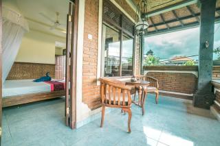 Three Dewi's Guest House - 3