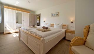 _GUTSHOFHAeUSER_ Pendorf - Ostseebad Sellin - 3