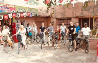 Zigzag Homestay - Agra - 2