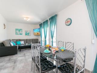 3 & 4 bedrooms apartment Simona - 1