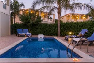 Mamfredas Luxury Resort - Tsilivi - 2