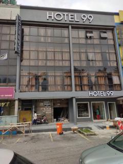 Hotel 99 Seri Kembangan Serdang - Seri Kembangan - 0
