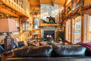 #2160 Ooh Myy - Sevierville - 5