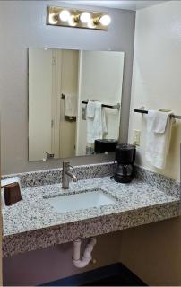 Travelodge by Wyndham Albuquerque West - Albuquerque - 5