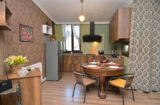 Natia's apartment on Dadiani st. - 3