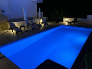 Asteria Pearl Villa 1 with Jacuzzi - Tigaki - 3