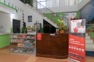 RedDoorz @ Frans Seda Kupang - Kupang - 8