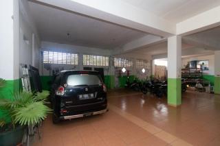 RedDoorz @ Frans Seda Kupang - 6