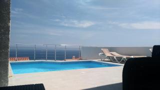 Villa Vue Panoramique sur la mer piscine clim classee 4 etoiles meuble tourisme - Cerbère - 0