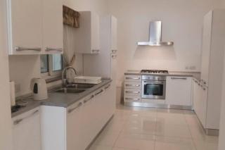 Modern Apartment in the Heart of Sliema Steps from the Seafront - 3