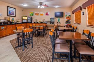 Quality Inn - Tomah - 2