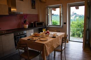 Country house la rosa dei vini - Serralunga d'Alba - 2