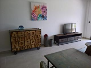Oasis Beach X 106 - 9