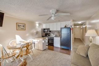 Stroll to Slopes, Village Area, Ski in-out MtLodge 237 - Snowshoe - 6