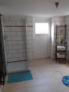 Souterrain Apartment Laatzen - Hannover - 2
