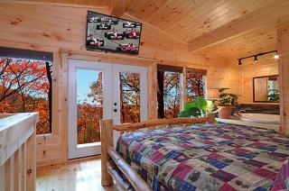#820 Honeymoon Hideaway - Gatlinburg - 8