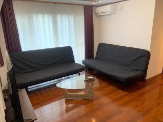 ガナダン中央駅 1f 無料駐車場 - 8