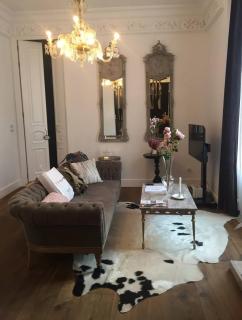 Purple Dog Suites - 5