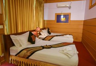 Shwe Kyun Hotel - 7