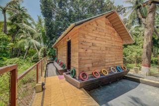 Coconut Beach Farm - Alibag - 2