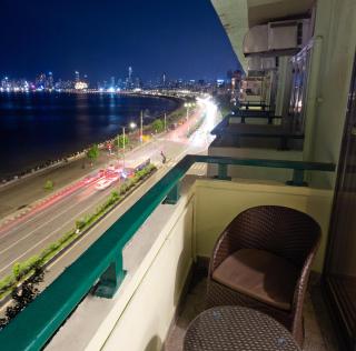 Sea Green South Hotel - Bombay - 8