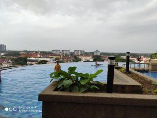 DPerdana -Dinies pool,wifi, centre of Kota Bharu, 4-5 pax - Kota Bharu - 5