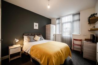 Roberts Residence - 8