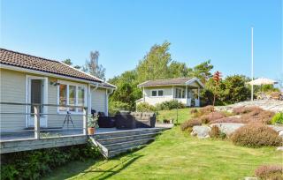 3 Bedroom Amazing Home In Höviksnäs - Höviksnäs - 0