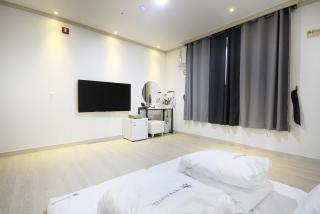 Mj Hotel - Yeosu - 7