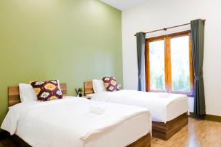 The Cozy Hotel - 4