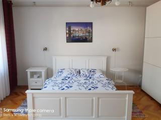 Rooms & Apartments Amelee - Zagreb - 3