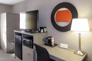 Quality Inn & Suites Hammond Near I-8090 - 7