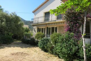 Maison lumineuse et spacieuse avec jardin arboré - La Valette-du-Var - 7