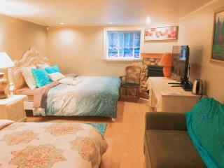 The Sunshine House-Free Parking - 9
