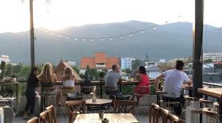 Hotel Yayee - Chiang Mai - 9