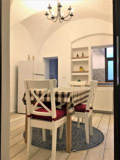 White Wolf Apartment - Braşov - 3