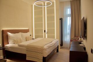 Chevron Hotel - Prague - 0