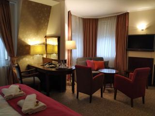 Hotel Stare Miasto Old Town - 6