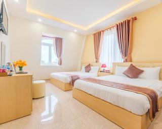 Aurora Hotel Dalat - 2