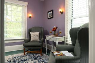 Steeles Tavern Manor - 3