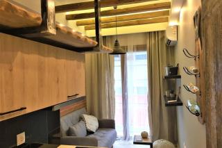 Cosy Industrial Style Little Home just 5minutes from Waterfront - Tessalónica - 0