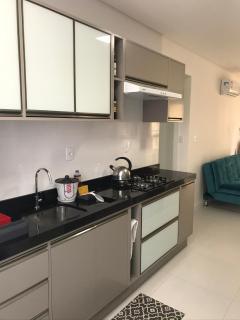 Apartamento 2 dormitórios a 300 metros do mar na Meia Praia - Itapema-sc - Itapema - 3