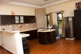 The Hive Guesthouse Entebbe - 1