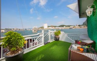 Signature Halong Cruise - Ha Long - 9
